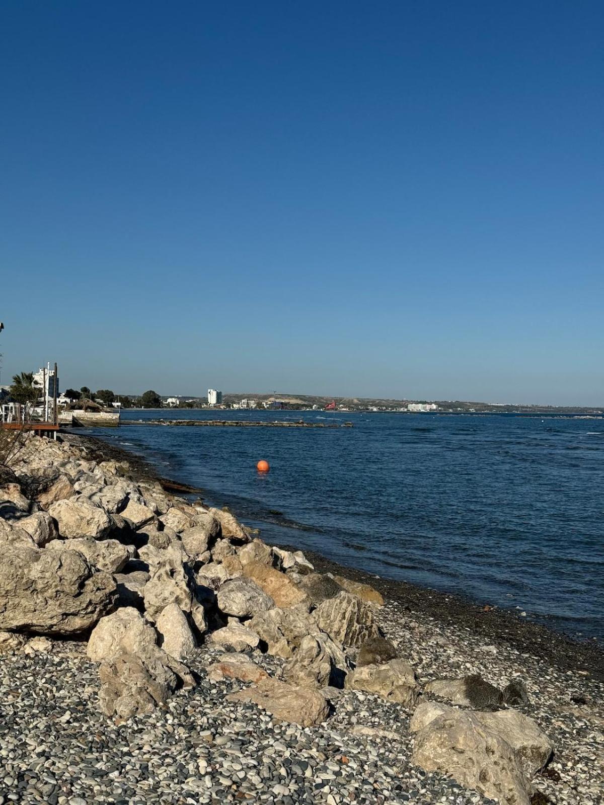 Seaside Serenity Villa Larnaca Exterior photo