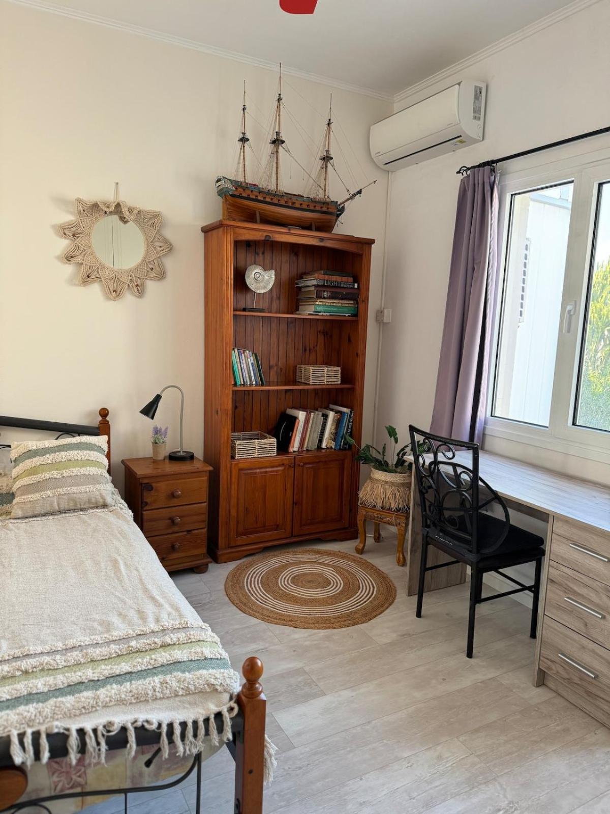 Seaside Serenity Villa Larnaca Exterior photo