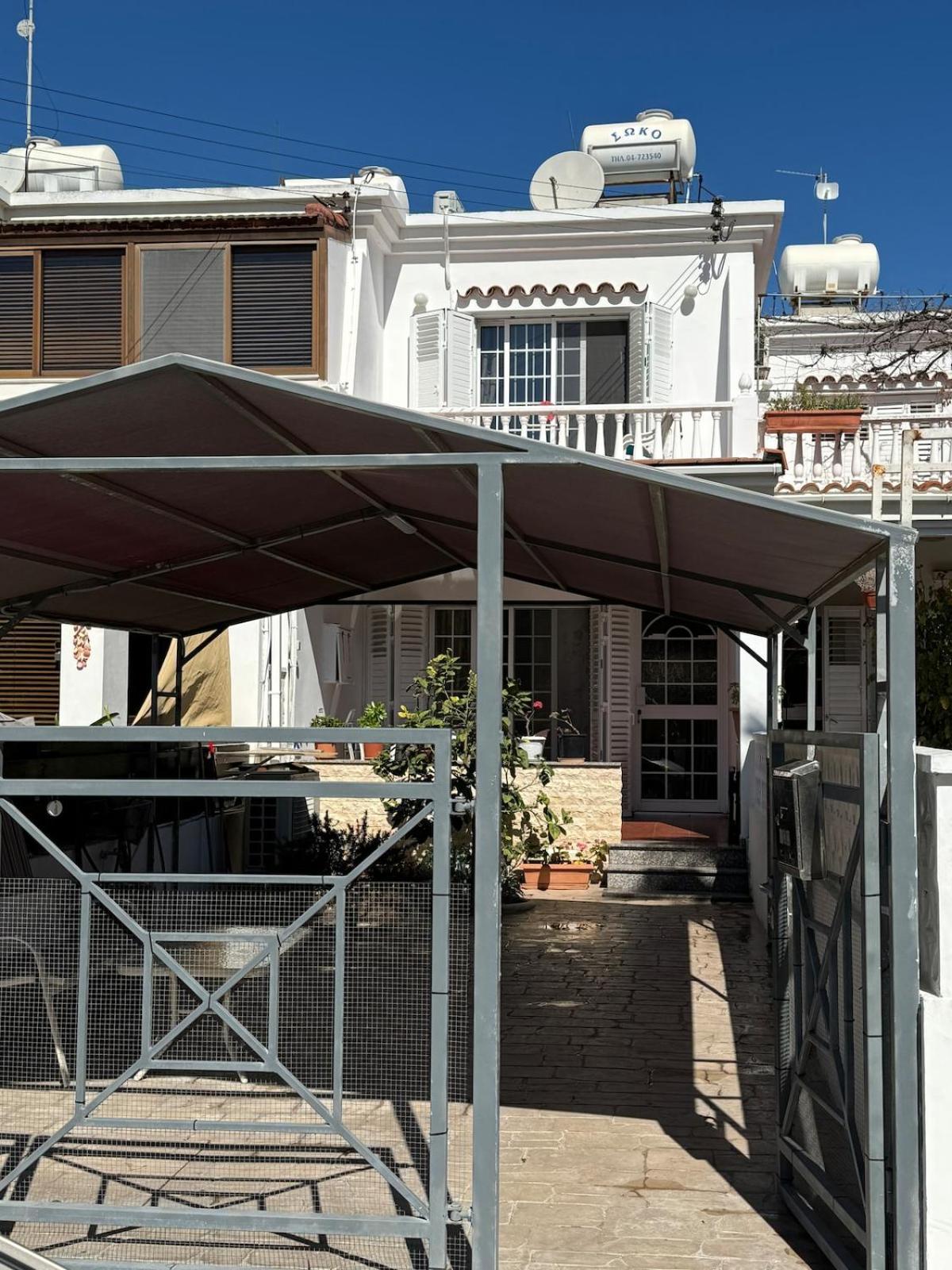 Seaside Serenity Villa Larnaca Exterior photo